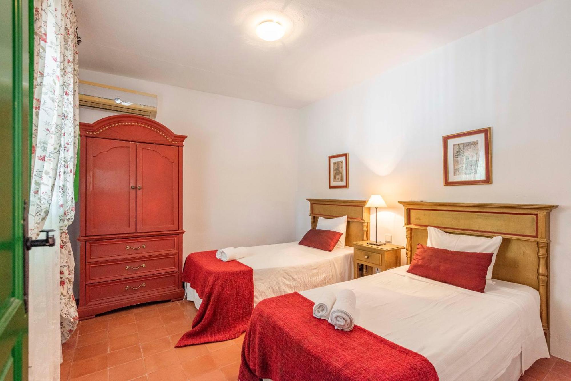 Huerta La Pimentada Guest House Palma del Rio Exterior photo